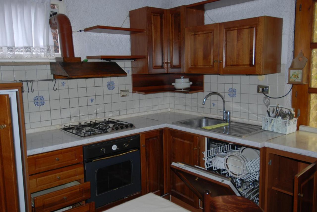 Casa Villa Kitty Riva del Garda Bagian luar foto